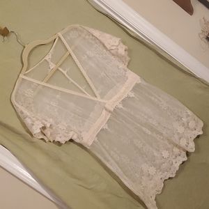 Ladies Large lace top